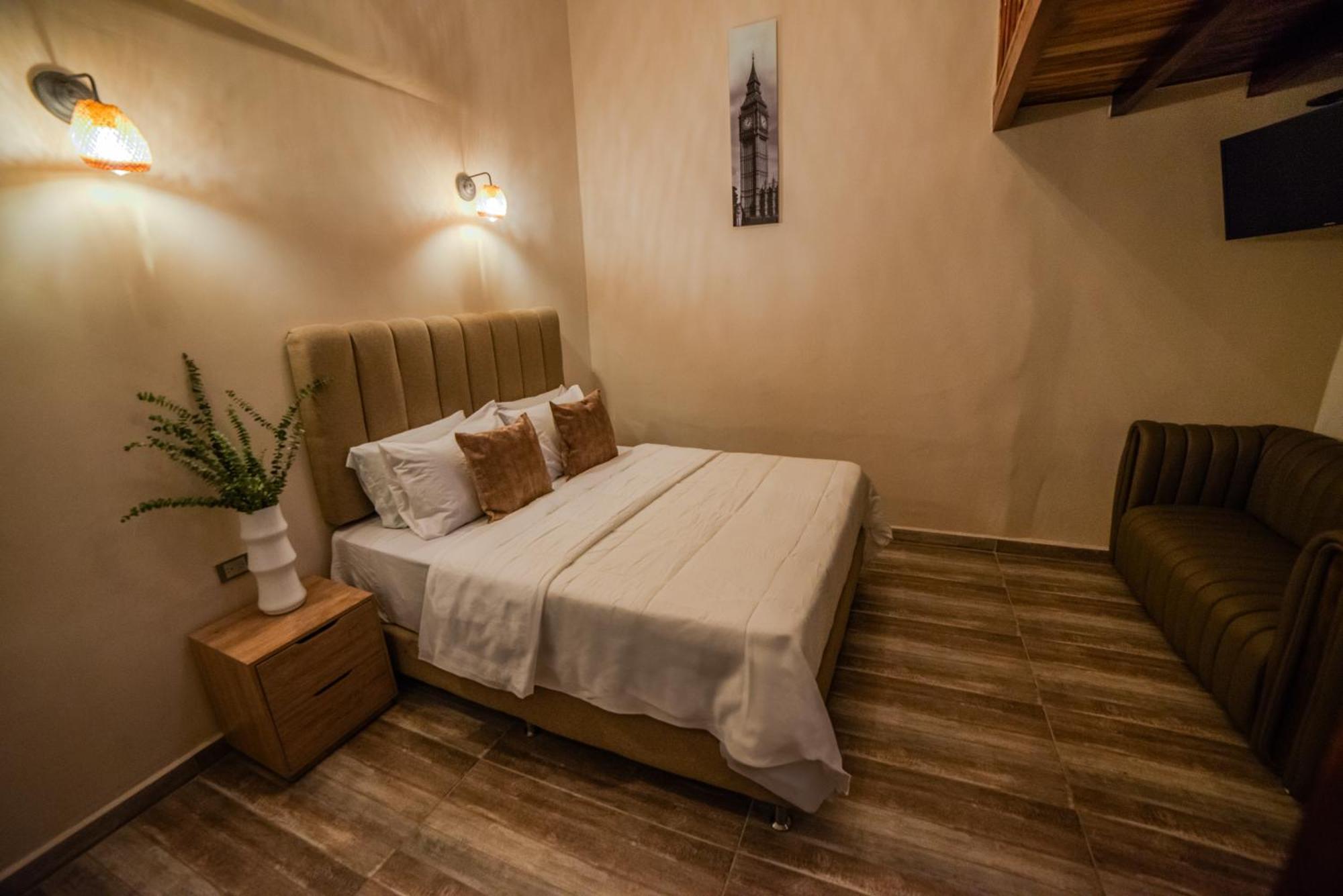 Hotel Bali At Poblado Medellín Kültér fotó
