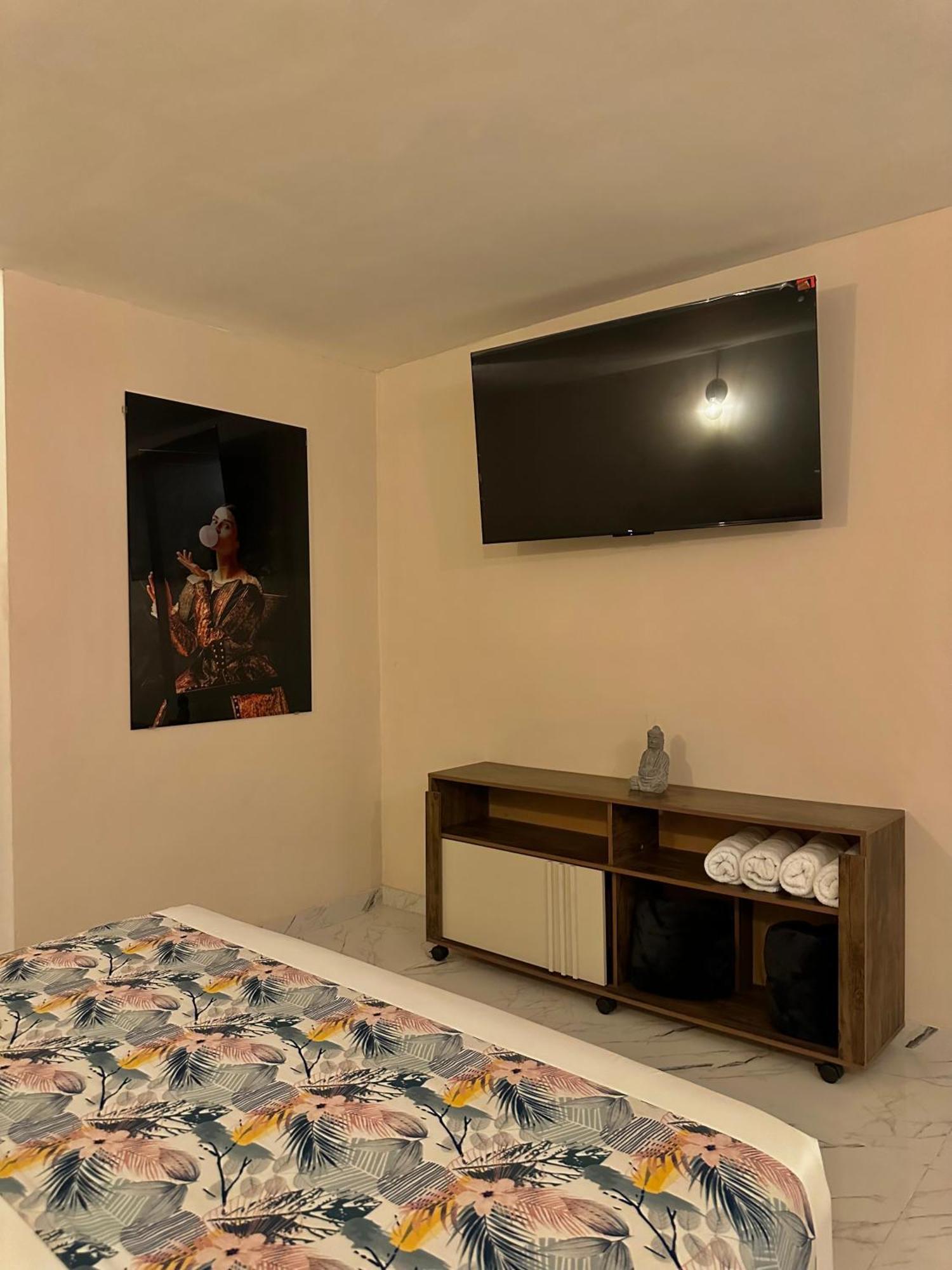 Hotel Bali At Poblado Medellín Kültér fotó