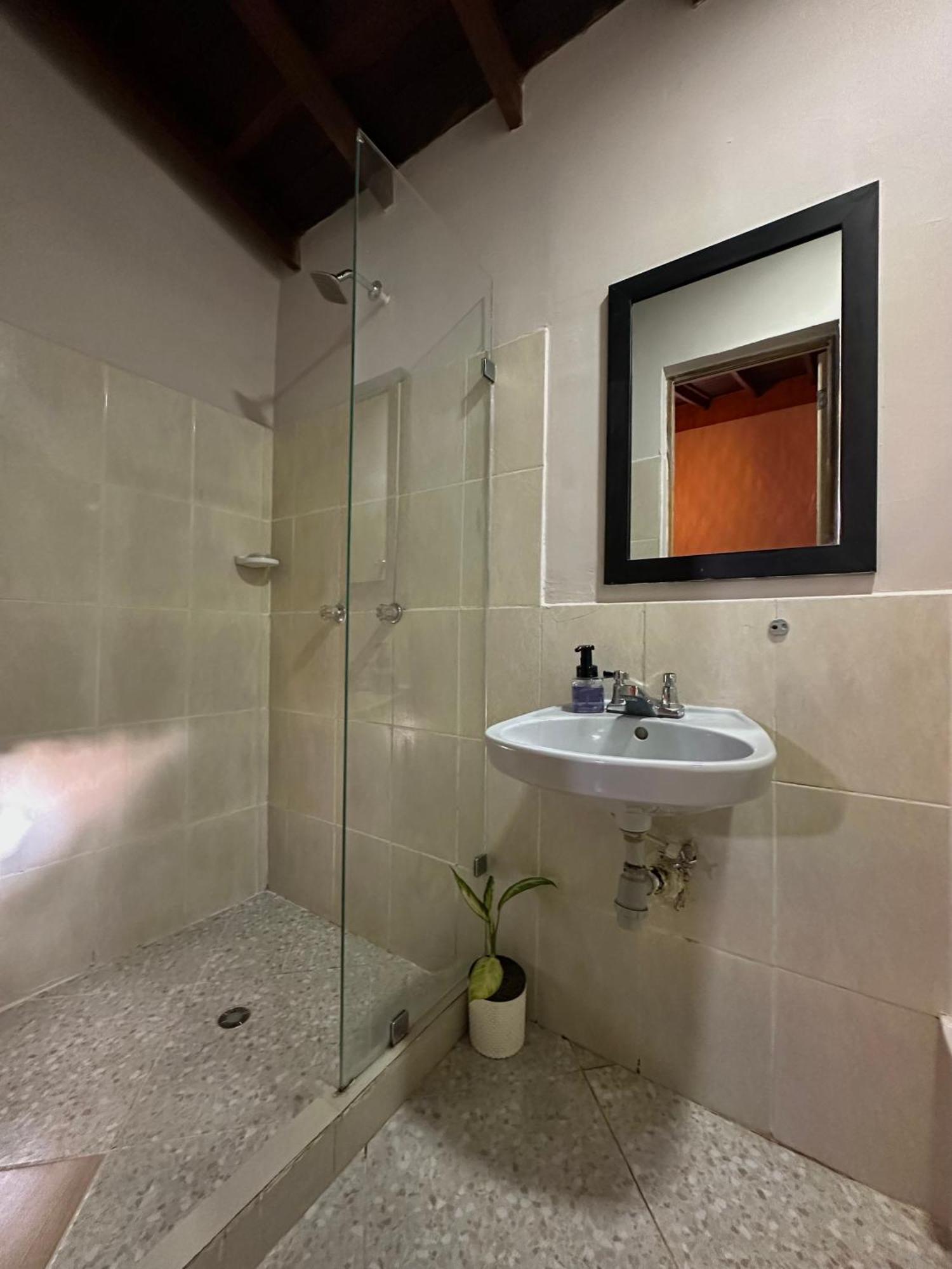 Hotel Bali At Poblado Medellín Kültér fotó