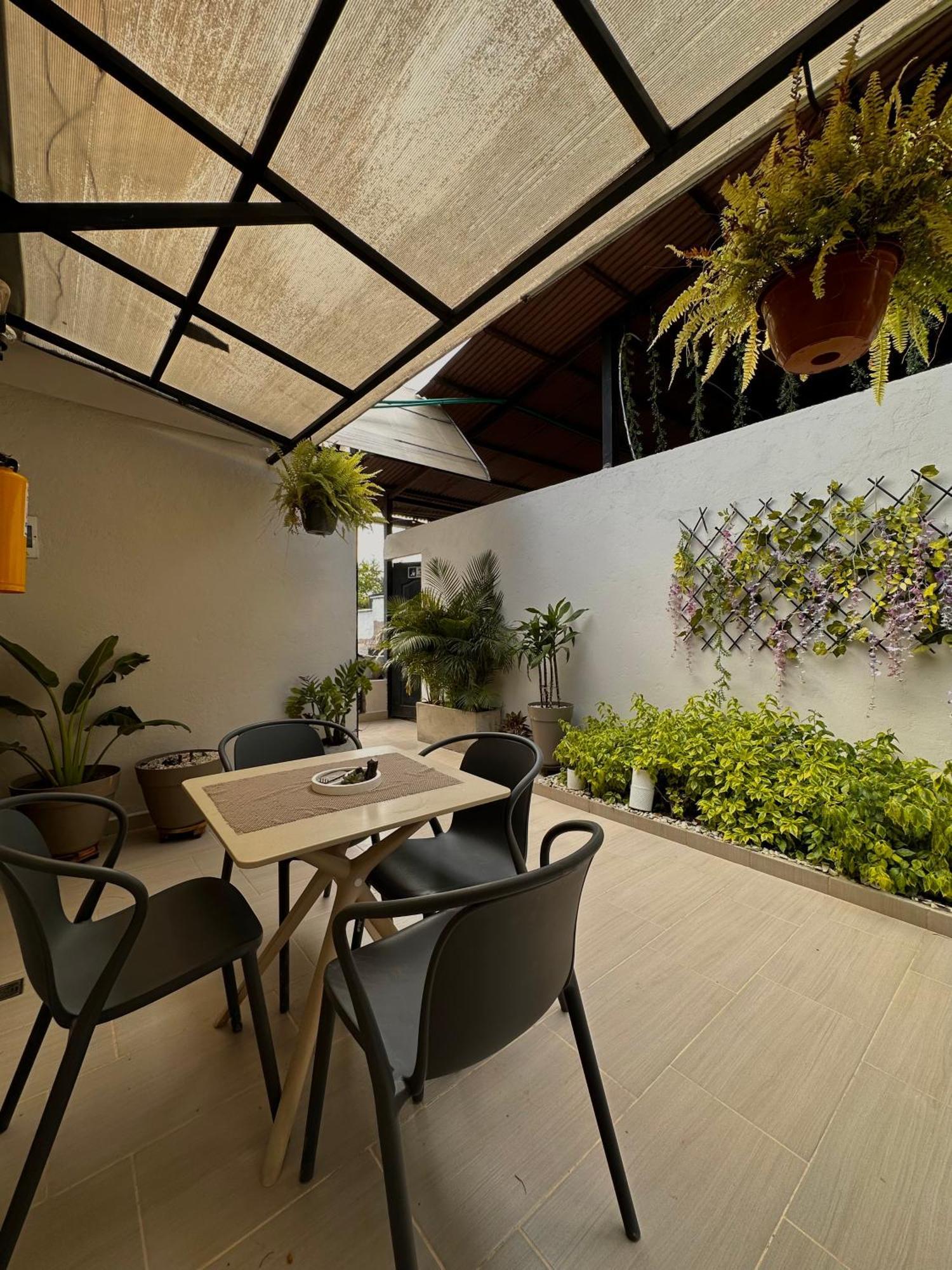 Hotel Bali At Poblado Medellín Kültér fotó