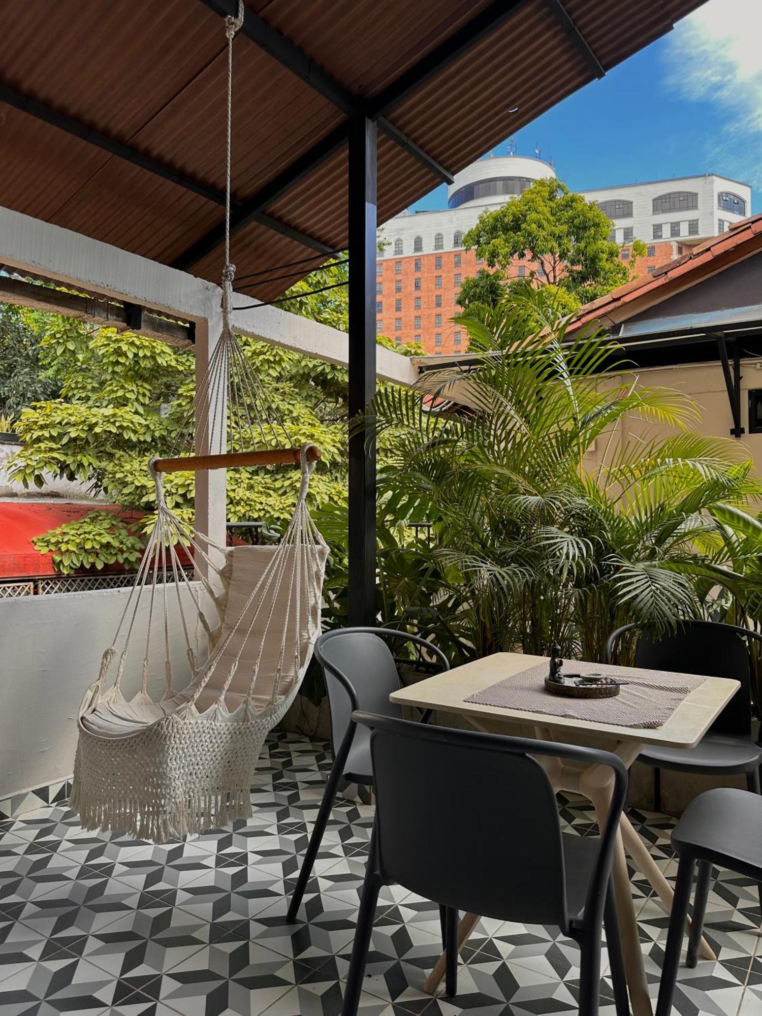 Hotel Bali At Poblado Medellín Kültér fotó
