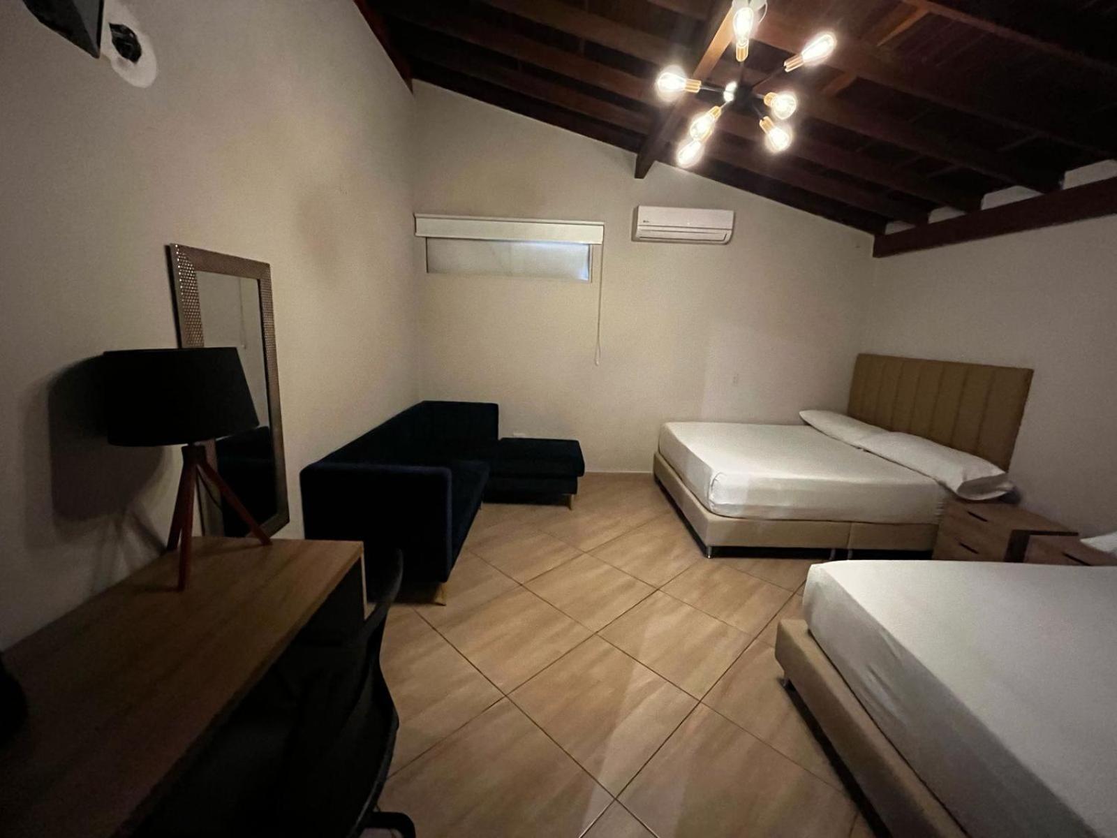 Hotel Bali At Poblado Medellín Kültér fotó